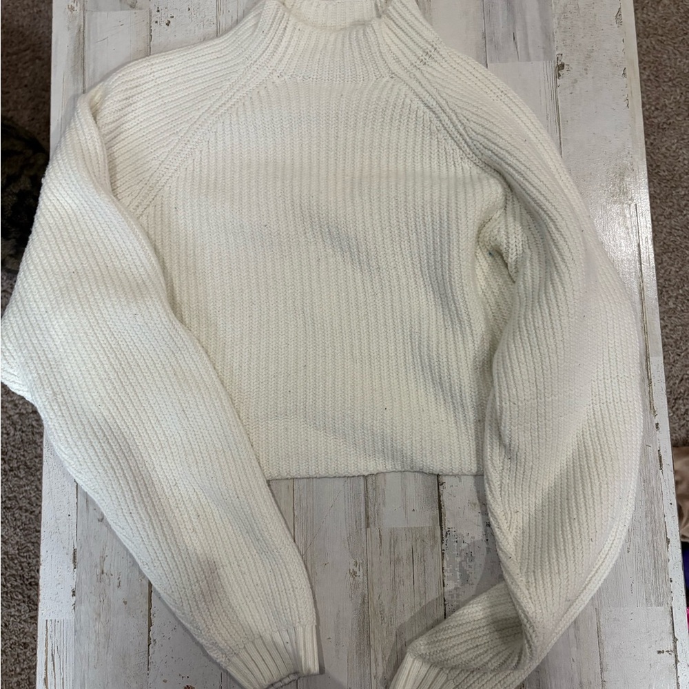 Hollister White Cowl Neck Sweater with Ribbed Texture